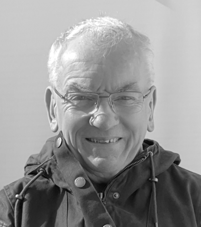 Simon Halsey